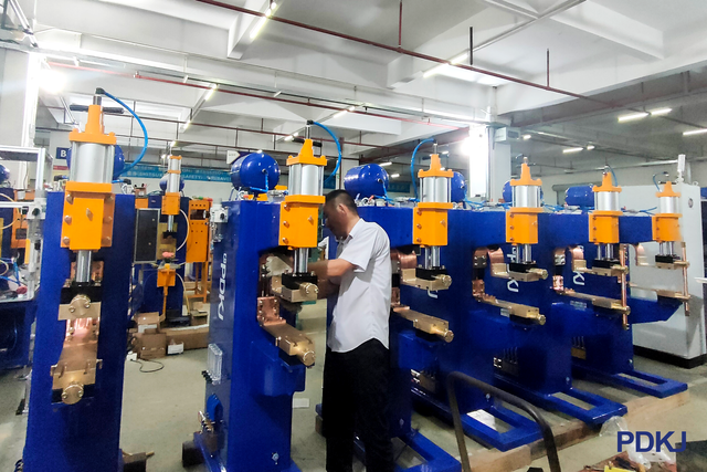 Spot welding machine inspection