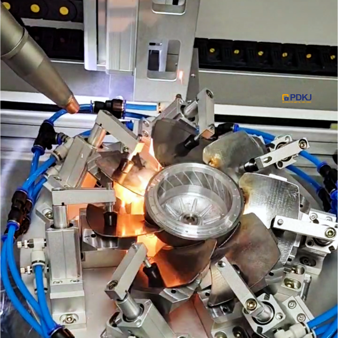 Rotary Positioning Laser Welding Machine
